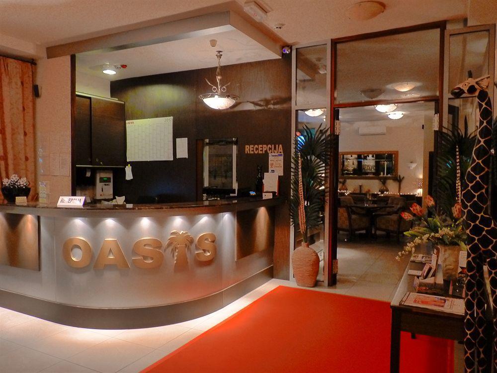 Garni Hotel Oasis Belgrád Kültér fotó